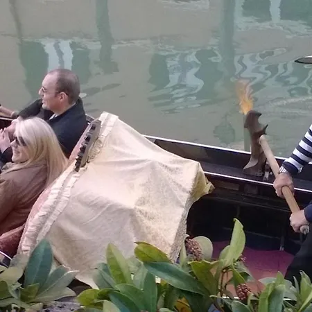 Luxury Flat Balcony On The Water Appartamento Venezia