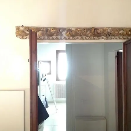 Luxury Flat Balcony On The Water Venezia
